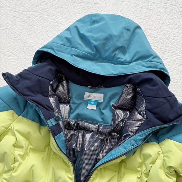 Columbia Women's Wild Card Down-Filled Winter Jacket, Voltage / Canyon Blue - Picture 5 of 7